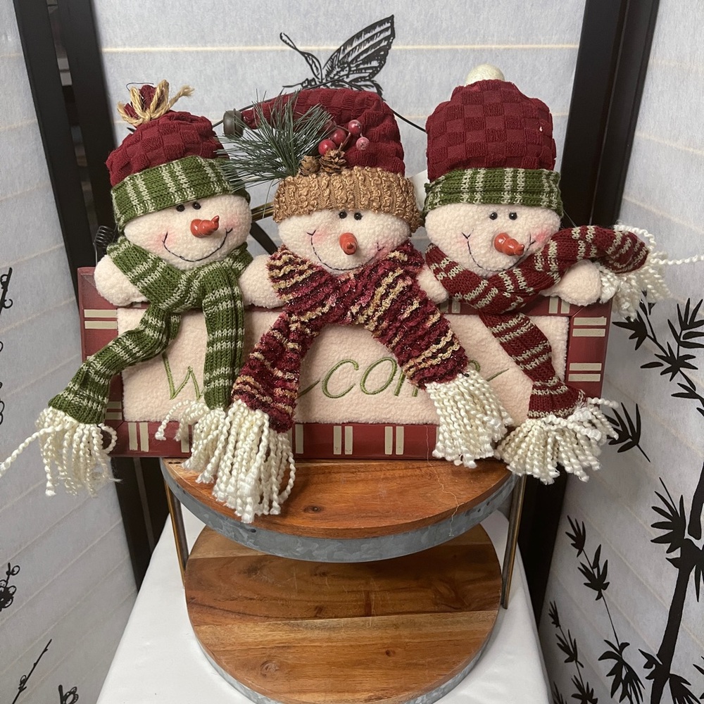 Welcome Snowmen